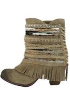  Poncho Boots