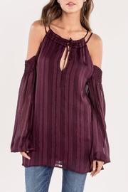  Plum Cold-shoulder Top
