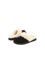  Ugg Cozy Slipper
