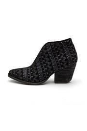  Cruz Booties