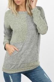  Color Block Pullover