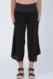  Black 3/4 Pants