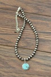  Natural-turquoise Solitaire Pendant-necklace