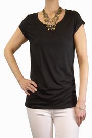  Scoop Tee