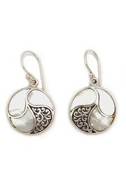  White Shell Earrings