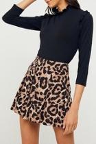  Leopard-print Pleated Shorts