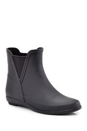  Short Black Boot