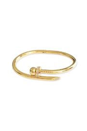  Bola Bracelet