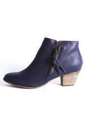  Laffy Ankle Boot
