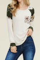  Floral Contrasted Top