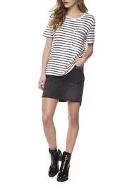 Pearl Pocket Tee