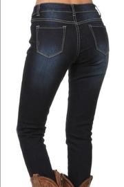  Straight Leg Skinny-jeans