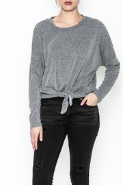  Knot Bottom Knit Top