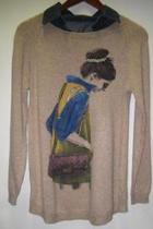  Printed Sweater