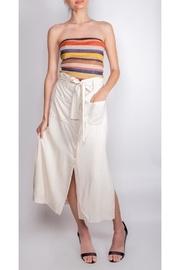  Minimalist Button-down Skirt