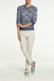  Pullover Knit Sweater