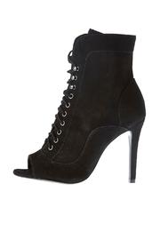  Akemi Bootie