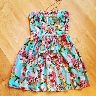  Floral Kelly Top