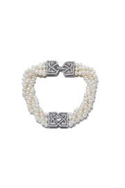  Cultured Pearls Bracelets