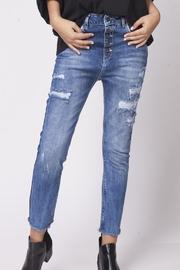  Lucky Jeans