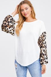  Animal Print Sleeve Thermal Top