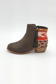  Athnic Green Booties