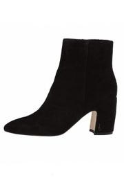  Classy Black Bootie