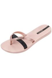  Kirei Sandal