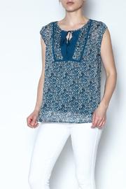  Floral Vine Top