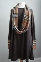  Infinity-scarf Plaid-accent Sweaterdress