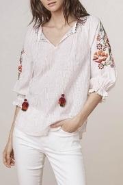  Summer Embroidery Top