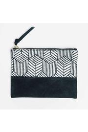  Cosmetic Organizer Clutch