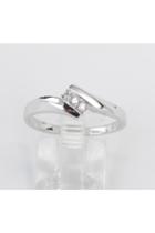  White Gold Diamond Three Stone Ring Midi Band Size 7 Stackable Ring