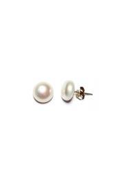  Large Pearl Studs
