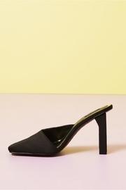  Memento Shoe Black