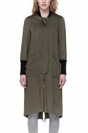  Bia Bonsai Coat