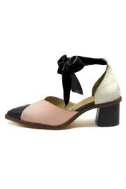  Antonieta Black Pump
