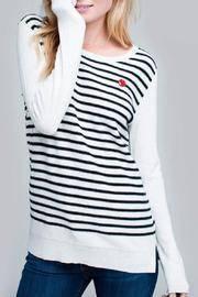  Lip Liner Sweater