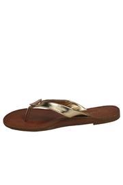  Gold Charm Flip-flop