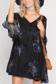  Velvet Bell-sleeve Dress