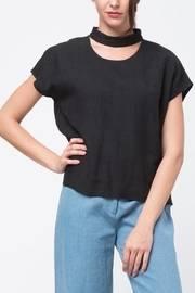  Casual Choker Neck Top