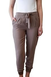  Cuffed Ankle Pant