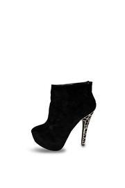  Amethyst Black Boots