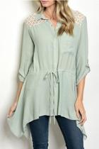  Handkerchief Edge Top
