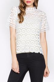 Lace Mock-neck Top