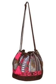  Embroidered Bucket Bag