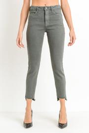  Crop Fray Step Hem