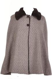  Faux Fur Collar Capelet