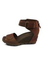  Brown Wedge Strap
