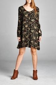  Floral Slit-sleeve Shift-dress